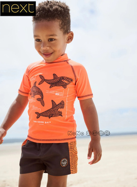 英国Next正品男童橙色鲨鱼分体泳衣防晒SPF50+泳裤沙滩E22-298