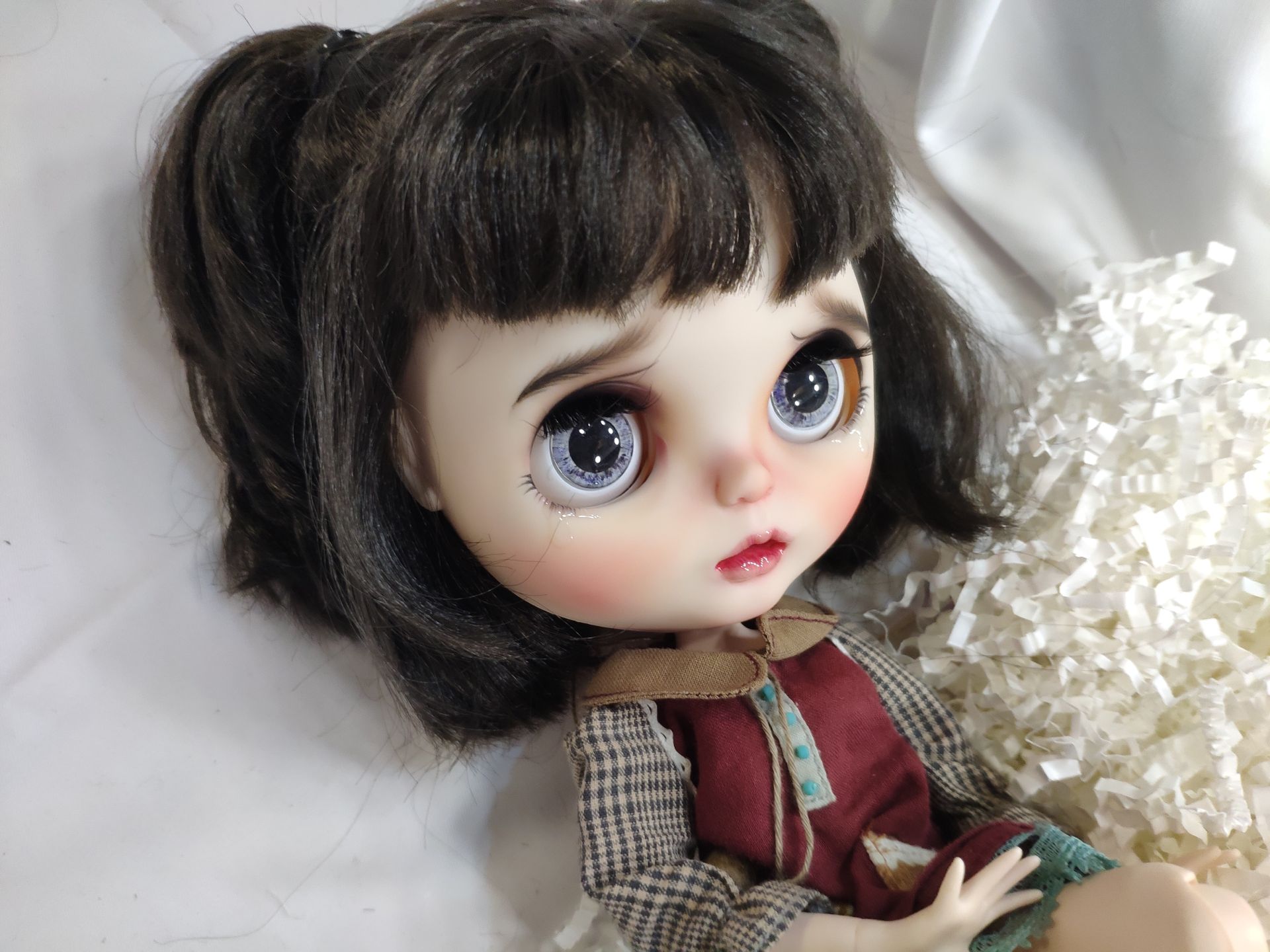 深棕色短卷头发小委屈妆容 带眼泪 19关节裸娃 厂家直销改娃定金