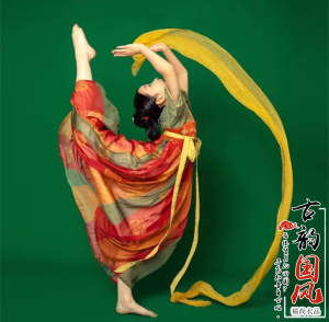 女童汉服古风超仙唐装女中国风齐胸襦裙女宝宝2023新款儿童连衣裙