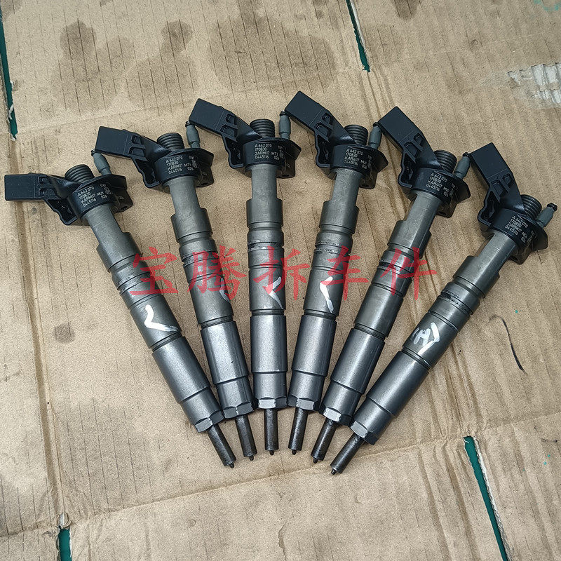 适用奔驰642ML320GLE350GL450GLS550威霆唯雅诺柴油喷油嘴拆车件