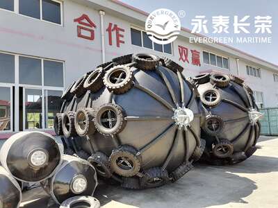 永泰码头船舶防撞缓冲用充气护舷天然橡胶靠球碰垫rubber fenders