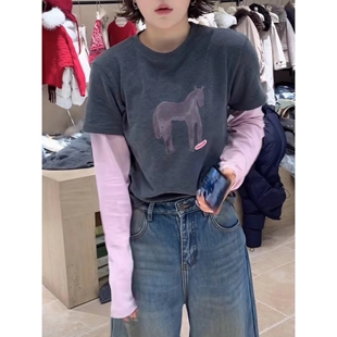 设计感小马印花撞色假两件长袖T恤女2026早春新款百搭显瘦上衣潮