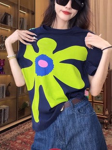 百搭显瘦圆领正肩上衣 潮牌设计感花朵印花短袖 T恤女夏季 新款 时尚