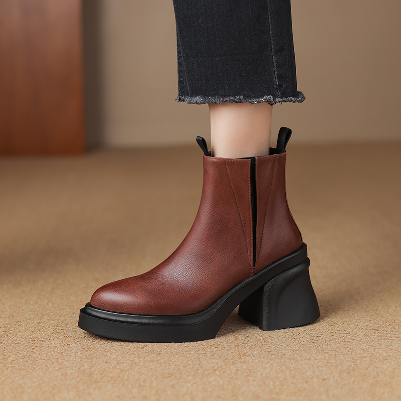 英伦风厚底粗跟真皮切尔西短靴