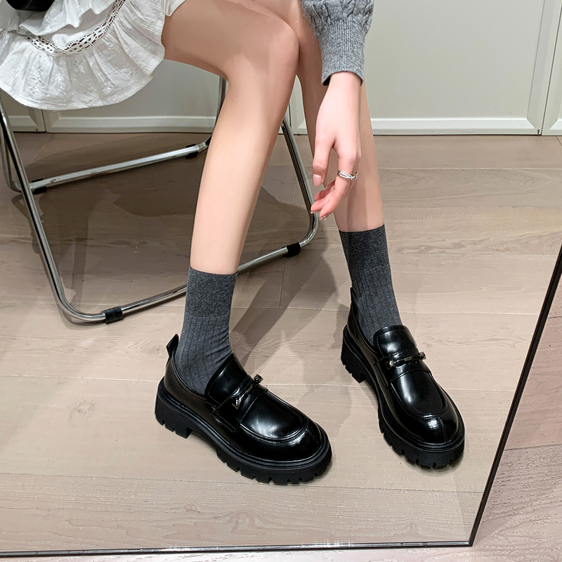 一脚蹬乐福鞋英伦风圆头百搭单鞋