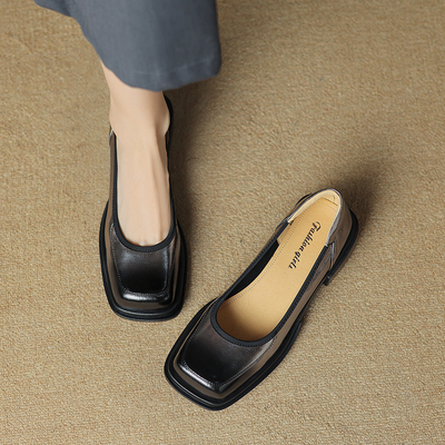 中跟方头复古小皮鞋女厚底粗跟