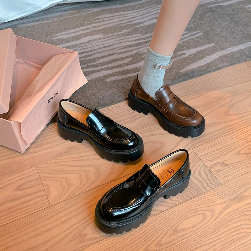 粗跟单鞋英伦休闲一脚蹬小皮鞋