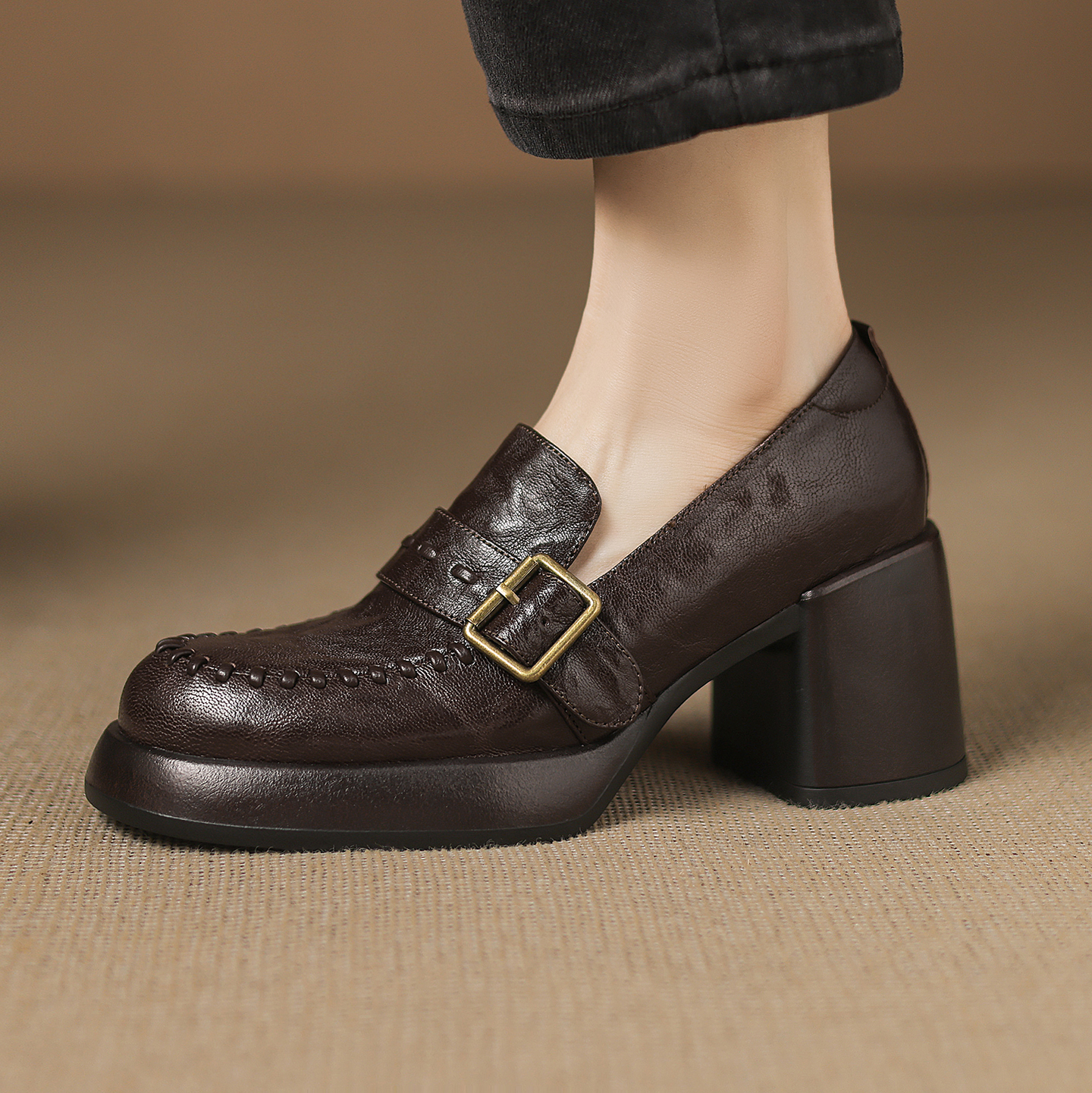 羊皮透气粗跟高跟鞋一脚蹬小皮鞋