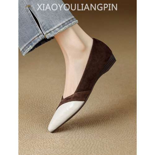 浅口低跟真皮通勤平底奶奶鞋