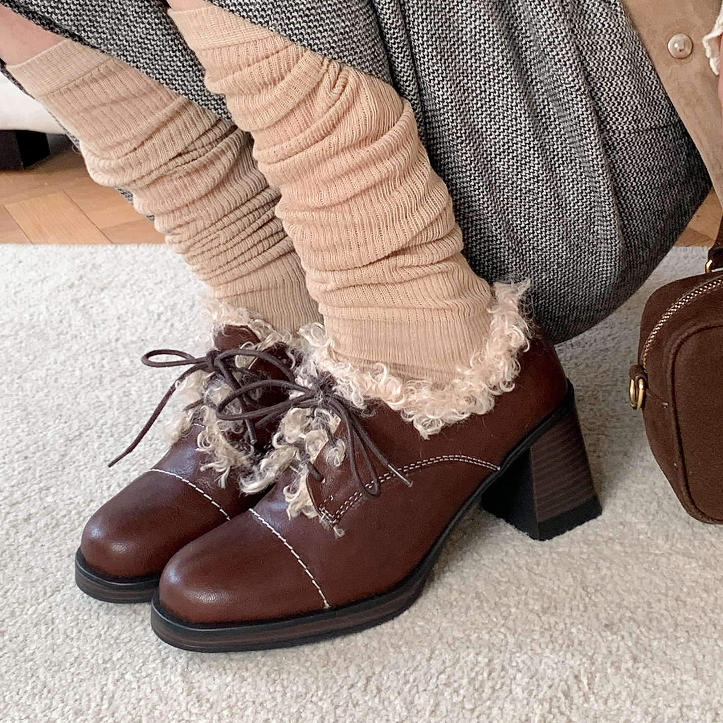 加绒雪地靴粗跟一脚蹬毛毛鞋