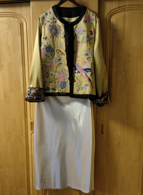 罗绮者新中式国风外套女款重工珍珠绣高货专柜版缎面金色刺绣上衣