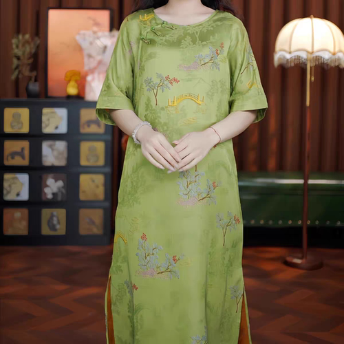 罗绮者重磅桑蚕丝小桥流水提花连衣裙绿色斜襟两边开叉长款太太服