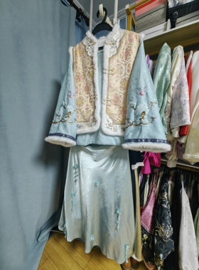 罗绮者新中式重工刺绣加棉加厚吉祥马甲+加绒蓝色兰花刺绣大袖衫