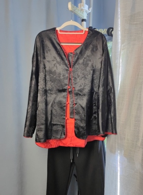 罗绮者61号新中式红色拜年服宽松提花双面穿外套+红色V领长袖衬衫