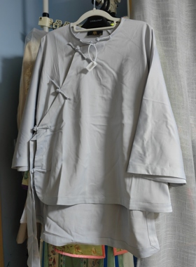 罗绮者精品系列中式斜襟盘扣上衣女浅蓝灰色波纹锦缎设计师款小衫
