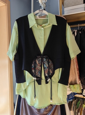 罗绮者90号绿色短袖衬衫不对称设计前短后长+中国风刺绣珍珠马甲
