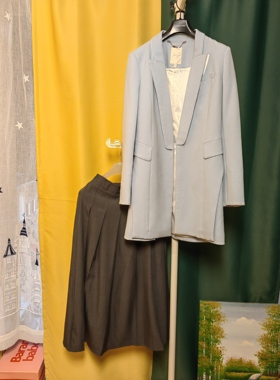 罗绮者商务高级感气质名媛浅蓝色上衣秋季外套商务灰色松紧腰裙子