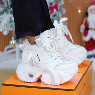 6cm轻便软底老爹鞋女款2025秋冬新款厚底增高超火高帮运动休闲鞋