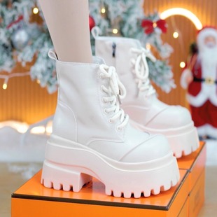 9CM小个子百搭增高休闲短靴2025冬季 英伦风厚底加绒马丁靴女 新款