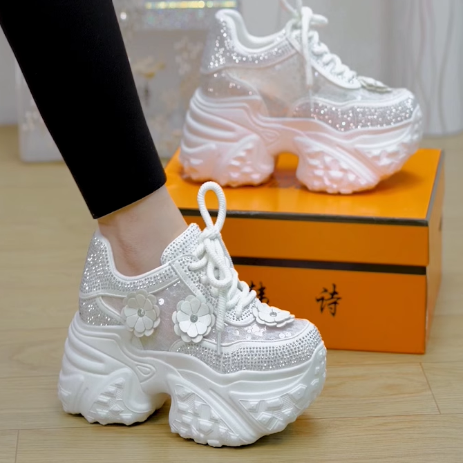 9cm小个子重工水钻花朵老爹鞋