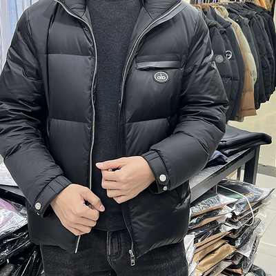 男士立领羽绒服轻盈保暖短款冬季2025新款加厚时尚休闲冬装外套潮