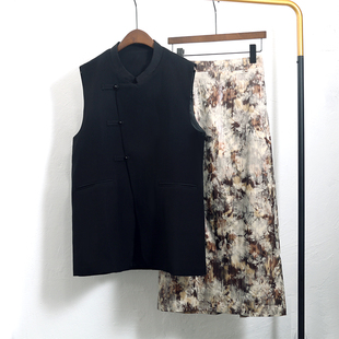 新中式国风马甲女装2025新款秋冬款年轻版老钱风穿搭西装高端马夹