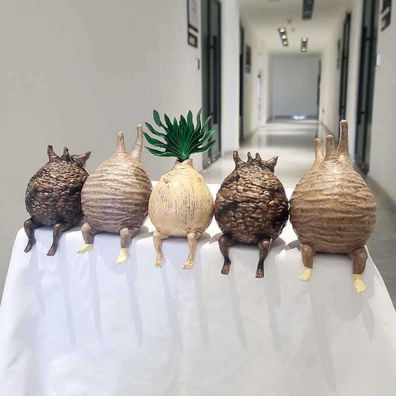 ozwrt出口日本丑萌搞怪植物摆件