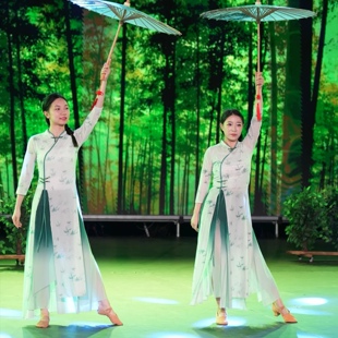 中小学生青青竹儿舞蹈服装儿童青花瓷油纸伞演出服声韵旗袍套装夏