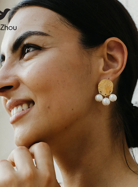 GISEL B 24k镀金 Boucles Rosa N1 奖章珍珠耳环