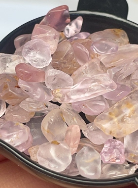 天然粉蓝宝颜色少女心森系感重量67.83克拉拜佛小碎石玄关石能量.