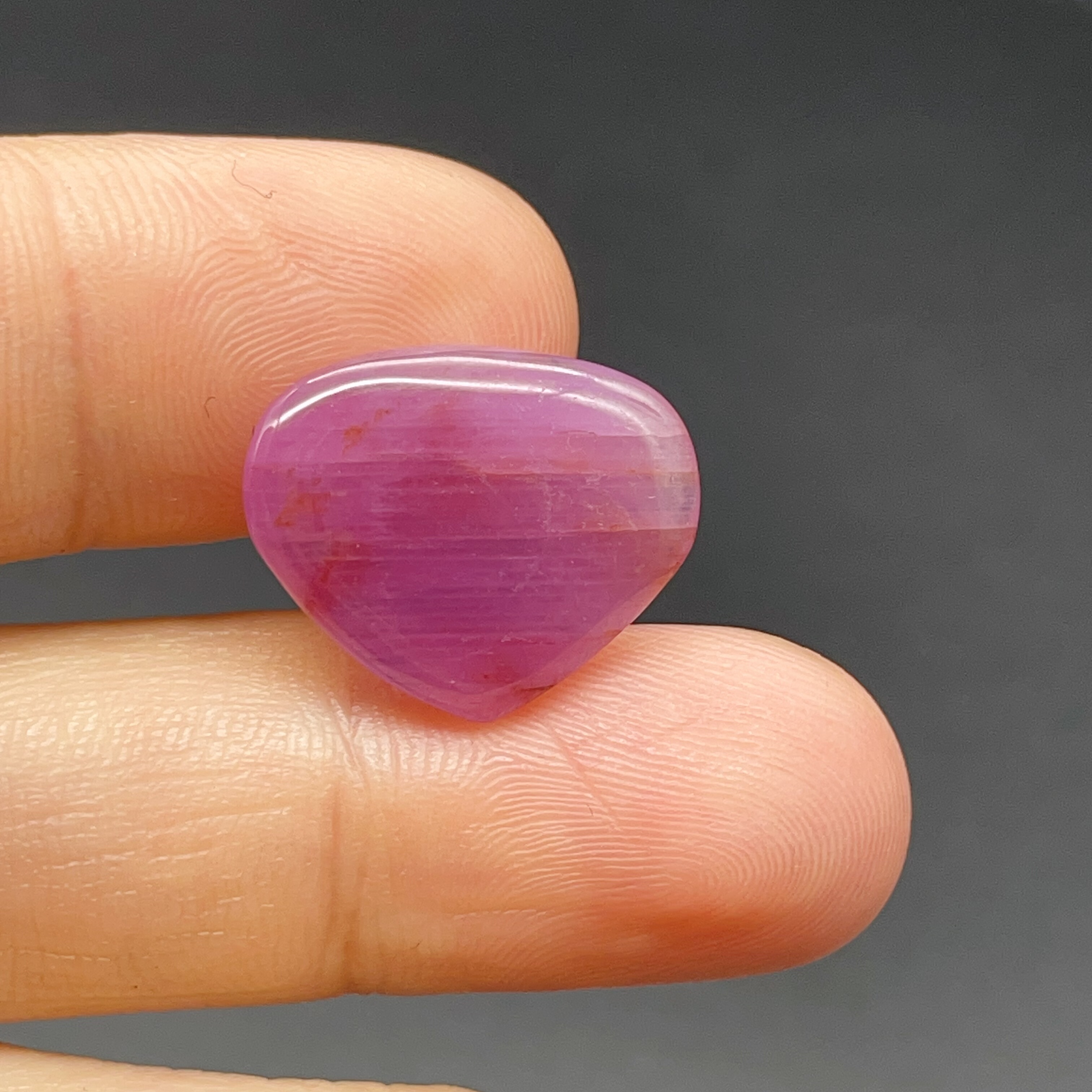 10.08天然红宝石原石爱心形状果冻体无烧无注胶17.7*14.1mm女吊坠