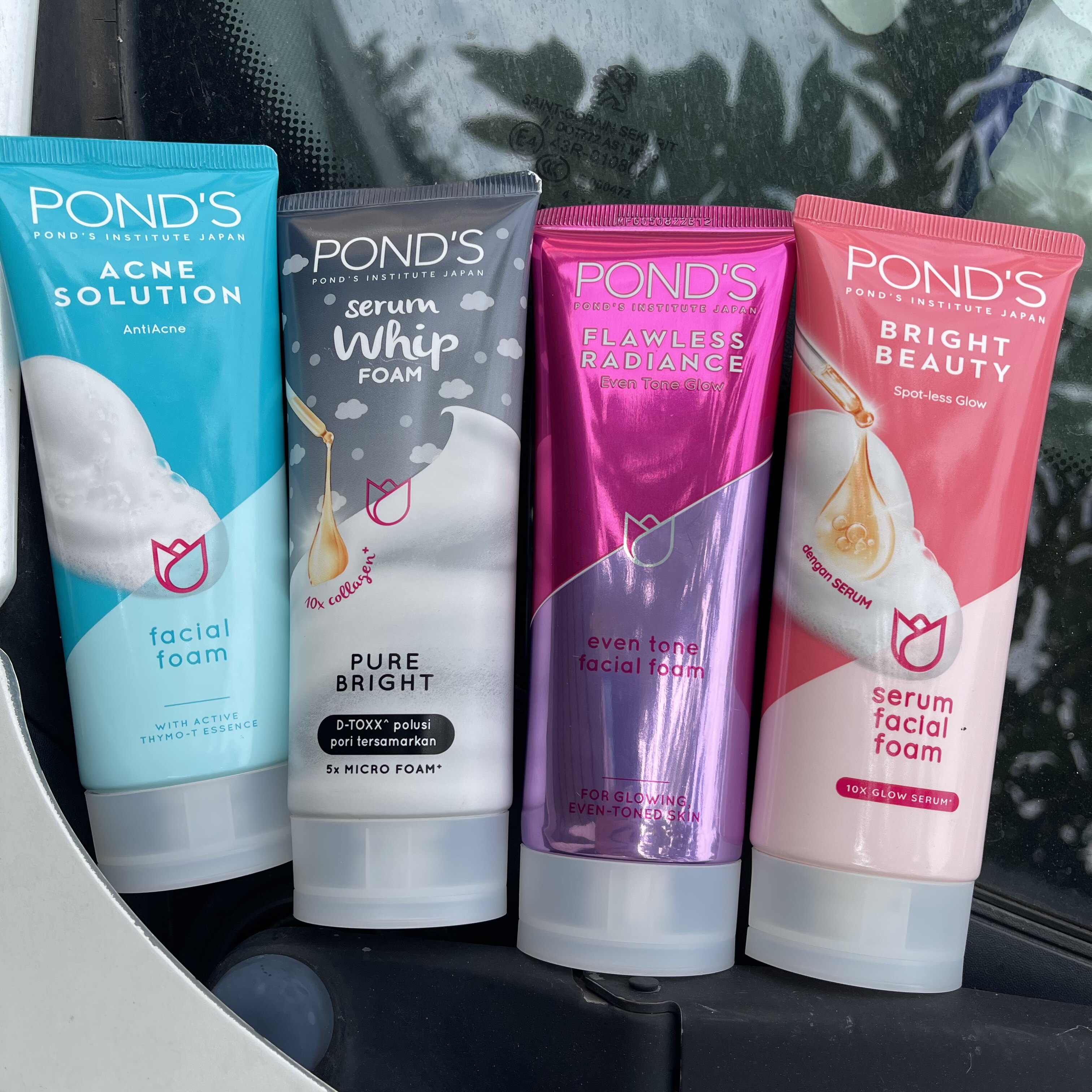 泰国ponds旁氏洗面奶清爽控油亮肤去角质深层补水清洁温和洁面乳