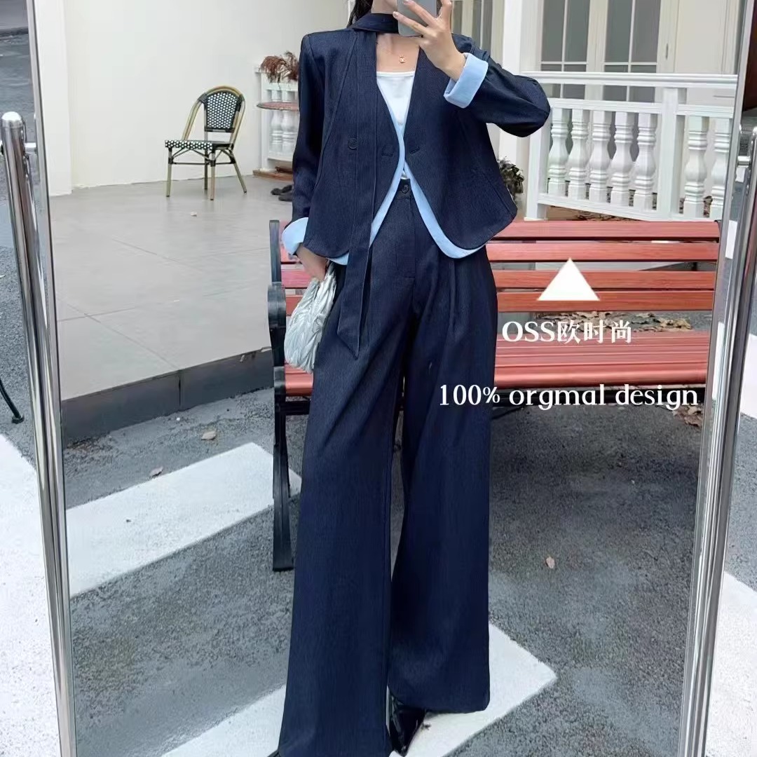 欧时尚2025年秋冬新款设计感高级撞色V领飘带西服阔腿裤两件套装