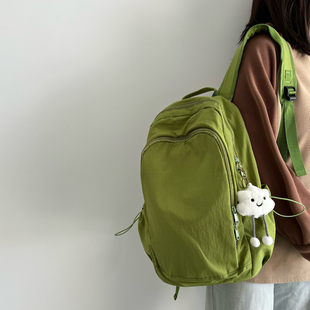 轻便大容量双肩包ins风简约日系纯色学生书包防泼水登山旅游背包