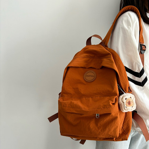 户外登山双肩包女轻便日系防泼水