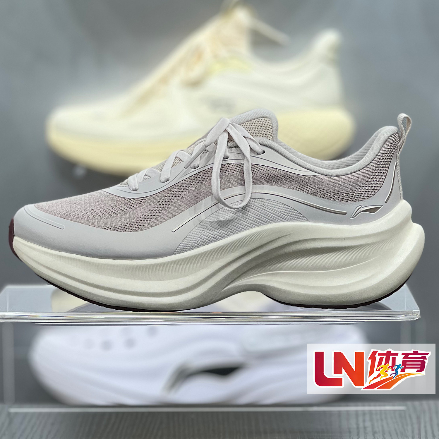 李宁跑鞋 2026冬季新品惊鸿2 COMFY女子缓震保护运动跑鞋ARHW020