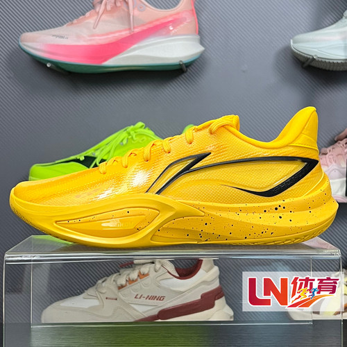 李宁篮球鞋 2026春季新品闪凌3男子轻量高回弹专业比赛鞋ABAW007