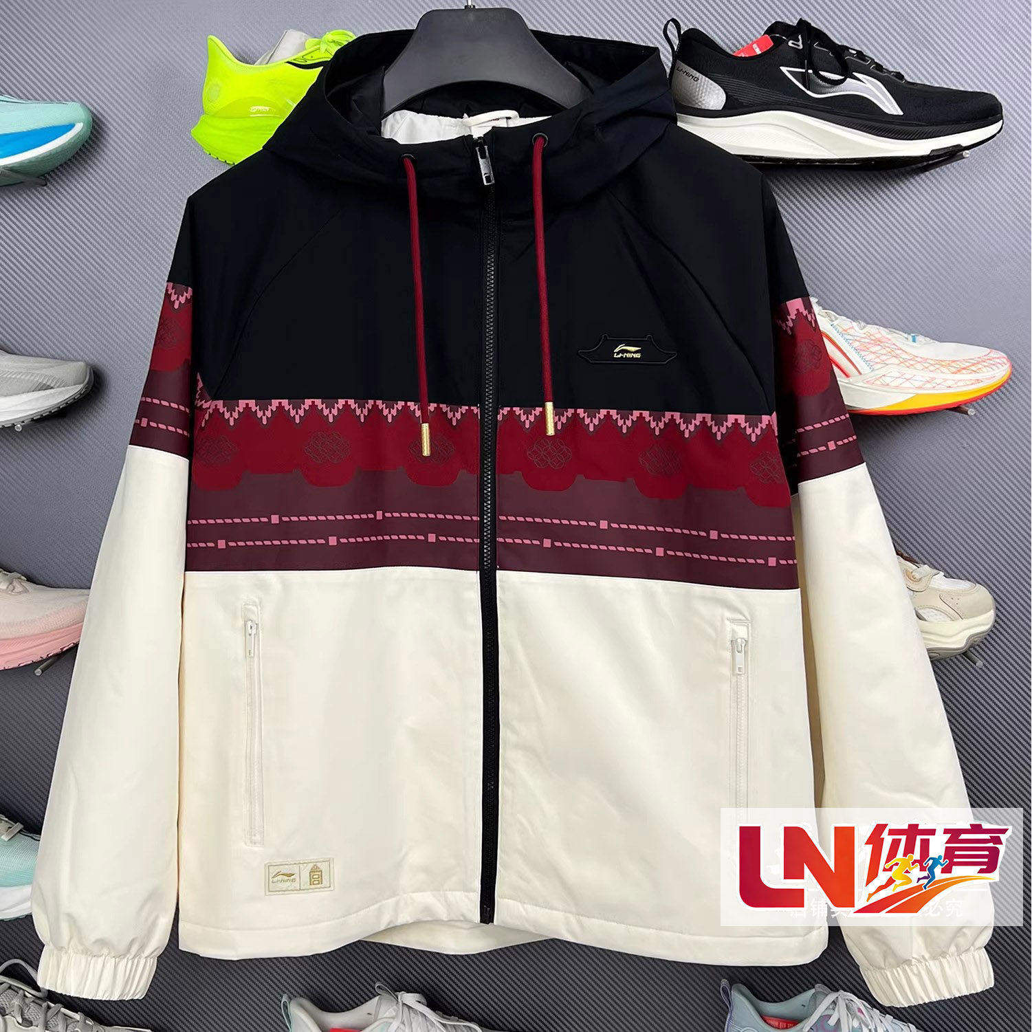 李宁棉服 2026春季新品中国文化故宫联名男子防泼水短棉服AJMW089