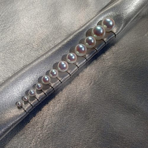 Rhea设计简约百搭珍珠耳夹