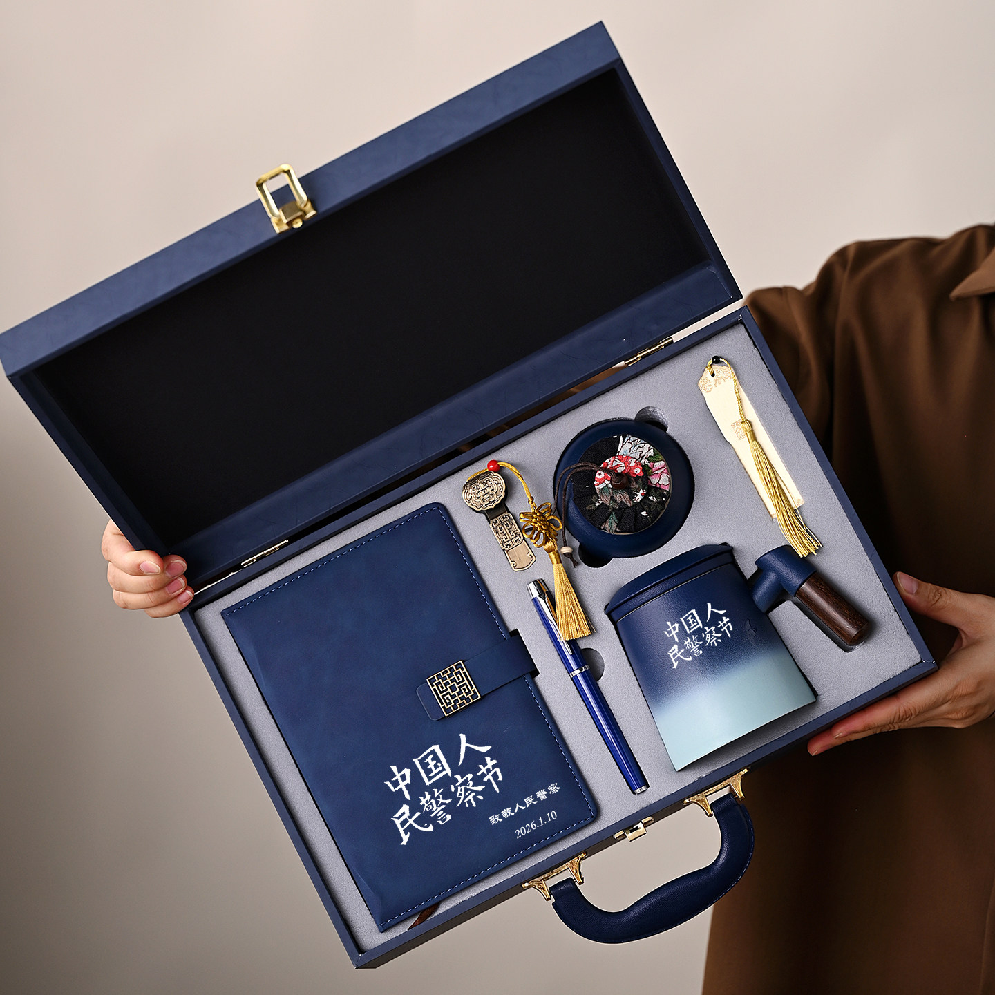 110中国警察节水杯实用礼物送公安交警创意伴手礼纪念品定制logo,节庆用品/礼品,创意礼盒/礼品套组,淘宝优惠券,粉丝福利购,淘宝优惠卷