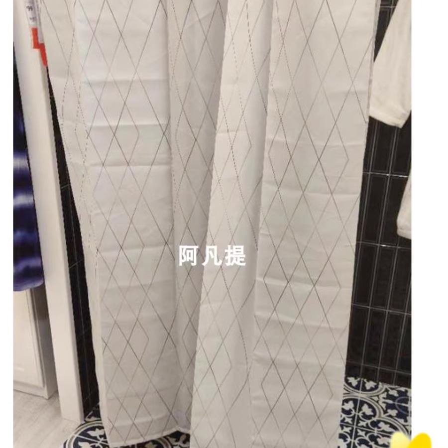 宜家巴斯特幻浴帘白色