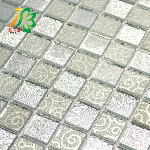 银丝玻璃镜面马赛克客厅沙发背景墙瓷砖店广告牌KTV工程酒店建材，温馨提示：本店设置的运费0.01元并非实际运费！运费到付的，具体运费请咨询客服！店铺设置的运费为0.01元只是方便亲们自助购买。请知悉！