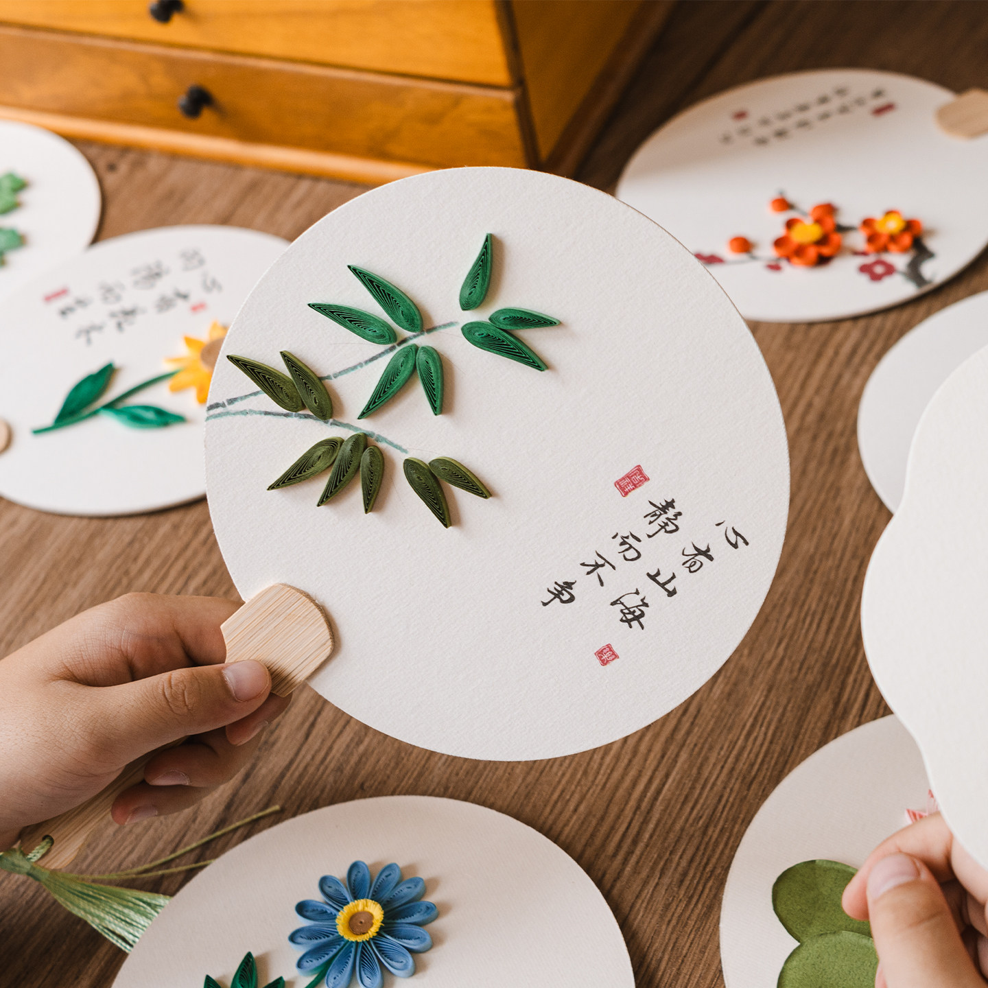 手玲珑纸艺衍纸小团扇diy材料包图片