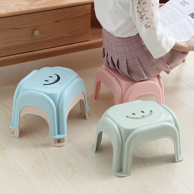 加厚幼儿园卡通塑料浴室椅矮凳子图片