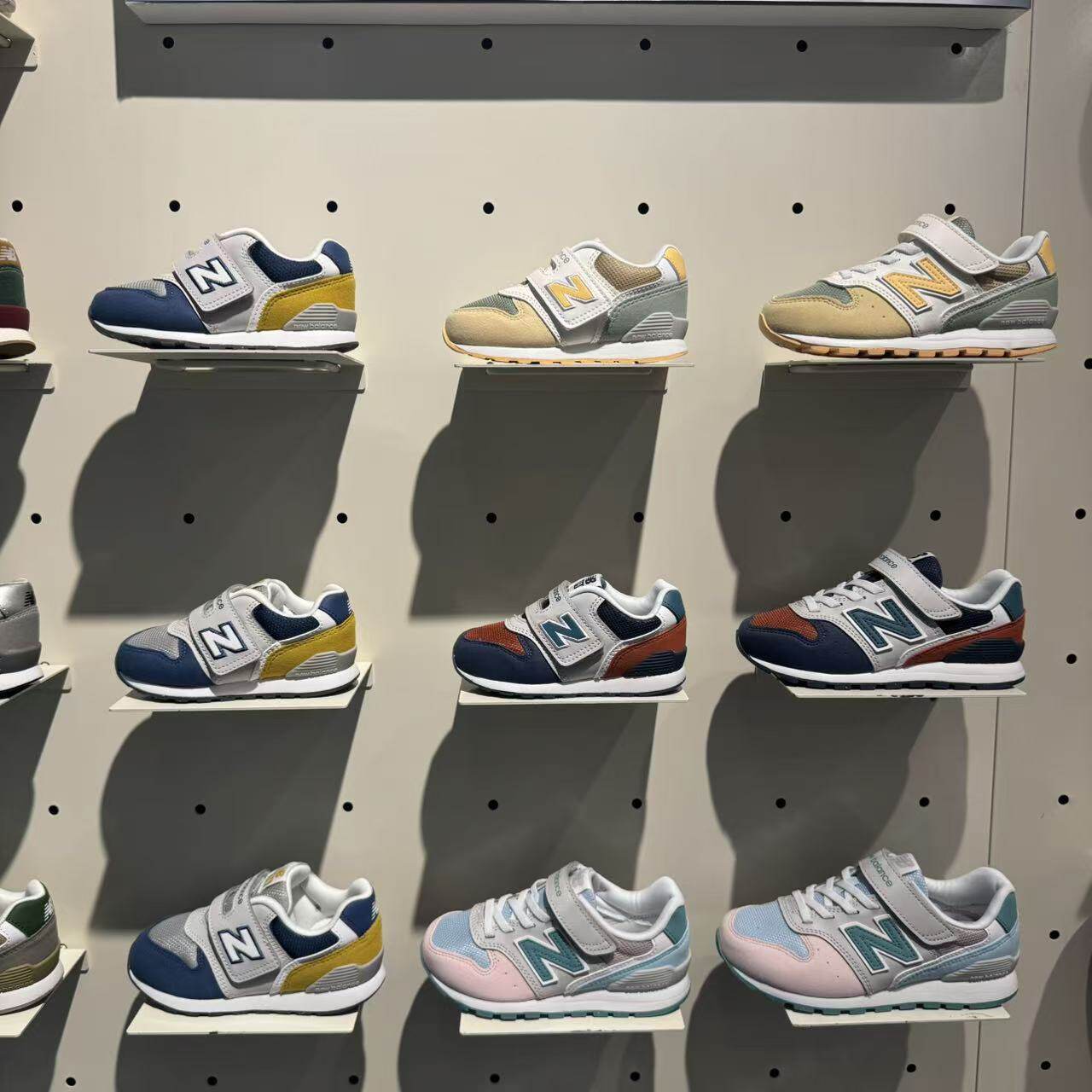 New Balance NB 童鞋25款男女童超轻复古儿童魔术贴跑步运动鞋996