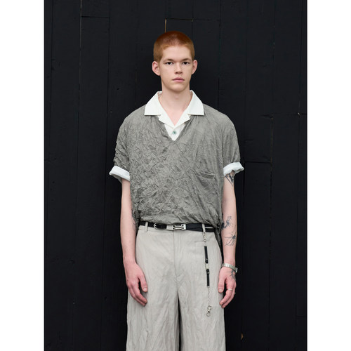 GRAINMUSTARD 「Wrinkled T-Shirt」 压皱V领轻薄透感短袖T恤