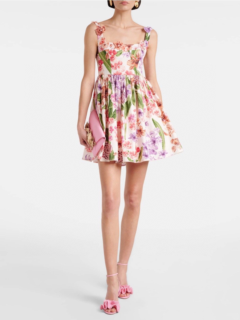 澳洲小众棉质油画刺绣贴花无袖吊带连衣裙2026新款度假休闲短裙女