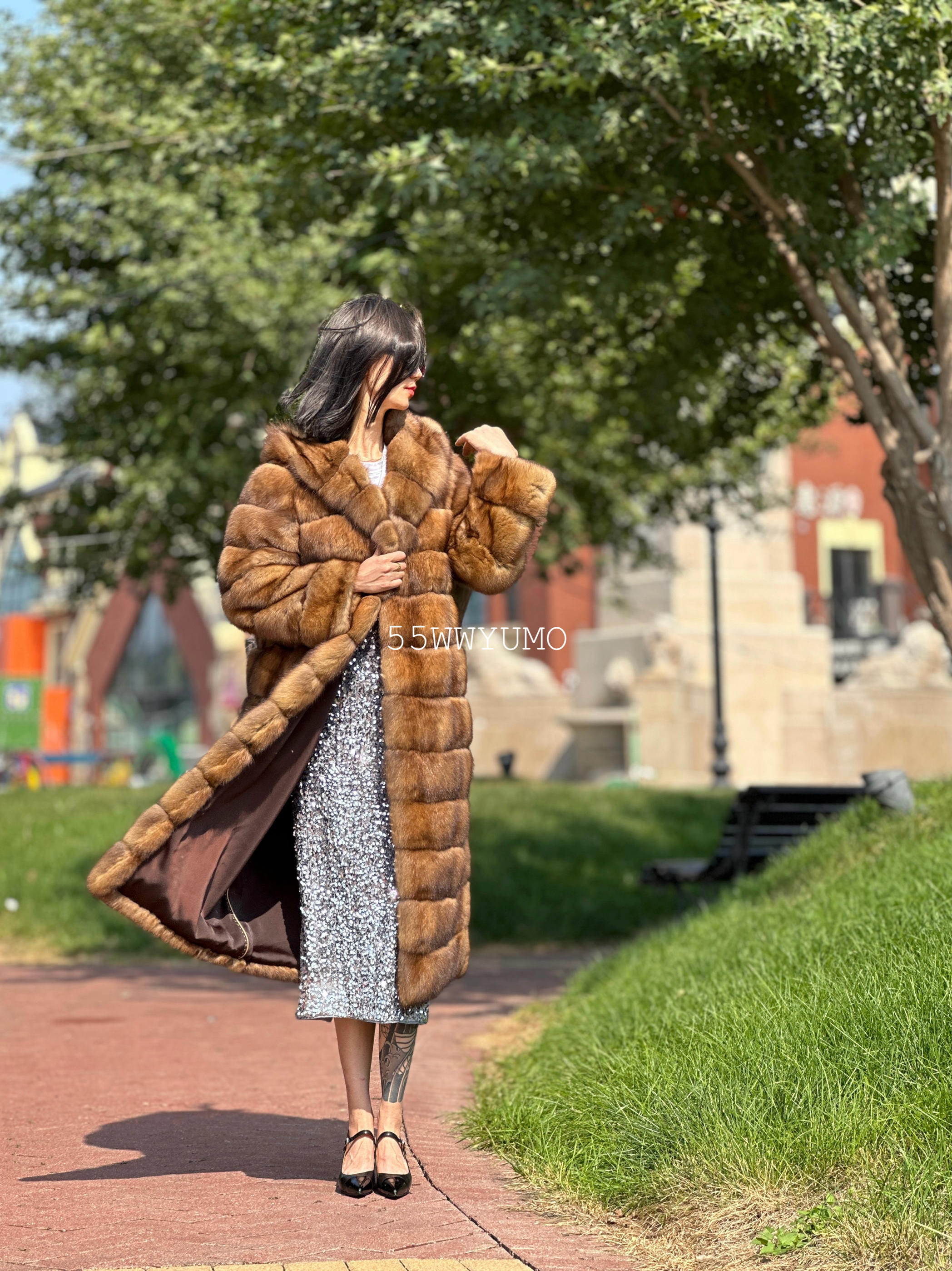 WWYUMO带帽俄罗斯小紫整貂保暖显瘦优雅琥珀色中长款冬季女士