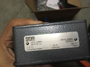 ELCIS I/115-500-824-B-B-CM-R编码器NADI电磁阀L03I08D0C