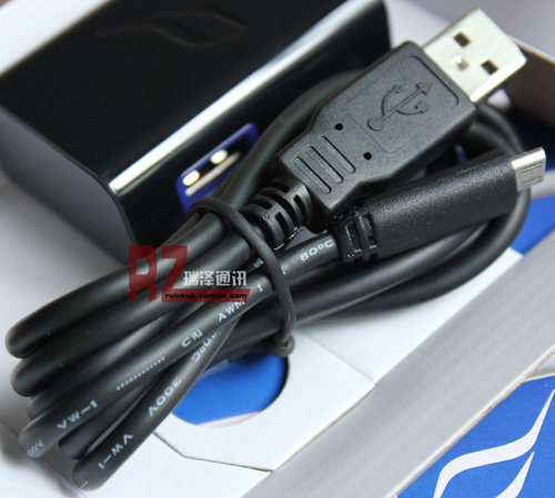 chargeur - Ref 1301660 Image 3